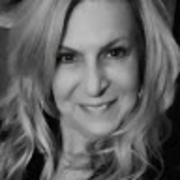 Meet your Posher, Lori - Picture 1 of 1